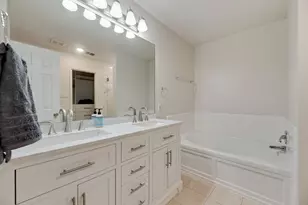 1421 Laurel Hall Ln, Little Elm, TX 75068 - Photo 10
