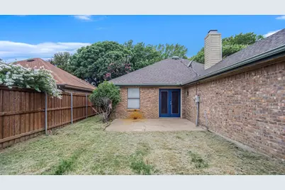6908 Bentley Avenue, Fort Worth, TX 76137 - Photo 24