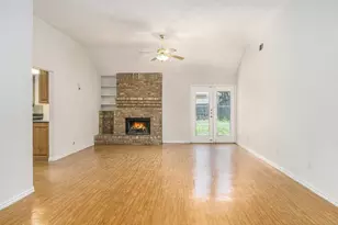 6908 Bentley Ave, Fort Worth, TX 76137 - Photo 6