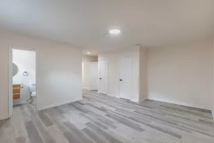 426 NE 29th St, Grand Prairie, TX 75050 - Photo 26