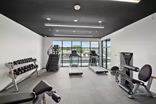 1100 N Zang Blvd, Dallas, TX 75203 - Photo 1