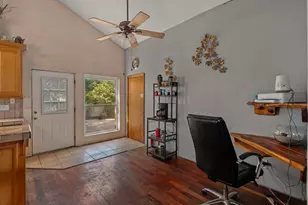 5562 Cedar Creek Dr, Kemp, TX 75143 - Photo 14