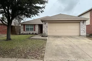 2009 Kings Forest Dr, Heartland, TX 75126 - Photo 1