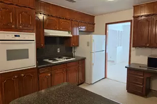1611 Park Ridge Terrace, Arlington, TX 76012 - Photo 12
