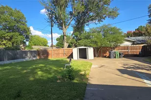 1611 Park Ridge Terrace, Arlington, TX 76012 - Photo 2