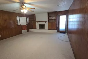 1611 Park Ridge Terrace, Arlington, TX 76012 - Photo 10