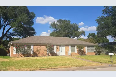 1611 Park Ridge Terrace, Arlington, TX 76012 - Photo 14