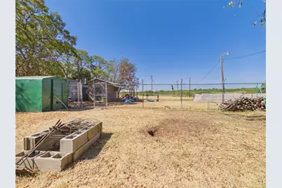 711 West Avenue, Electra, TX 76360 - Photo 36