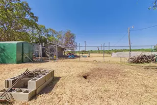 711 West Ave, Electra, TX 76360 - Photo 36