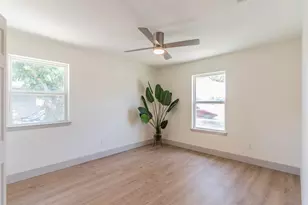 3131 Altman Dr, Dallas, TX 75229 - Photo 10