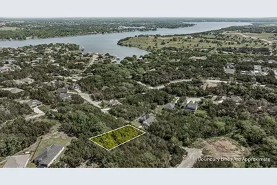 2604 Lakeridge Drive, Granbury, TX 76048 - Photo 14