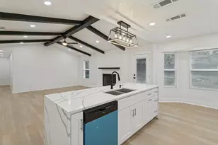 5333 Westminster Ct S, Fort Worth, TX 76133 - Photo 10