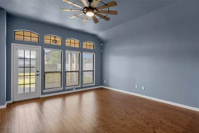10437 Condor Loop, Waco, TX 76708 - Photo 6