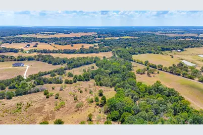 572 Lcr 424, Groesbeck, TX 76642 - Photo 4
