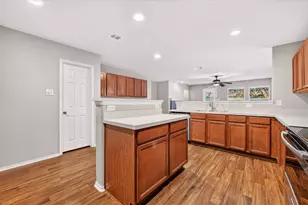 2425 Grand Rapids Dr, Fort Worth, TX 76177 - Photo 8