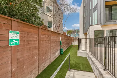 5215 Capitol Avenue #110, Dallas, TX 75206 - Photo 2