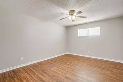 6528 Winifred Drive, Fort Worth, TX 76133 - Photo 18