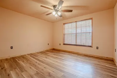22240 N US Highway 281, Stephenville, TX 76401 - Photo 18