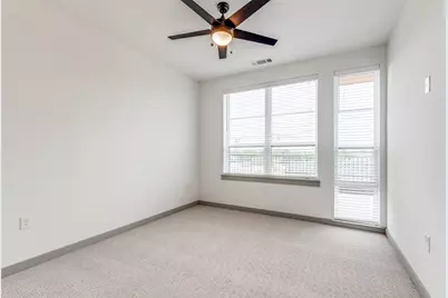 5215 Capitol Avenue #307, Dallas, TX 75206 - Photo 8