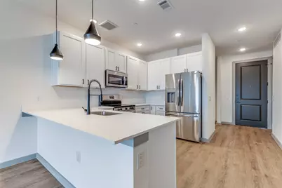 5215 Capitol Avenue #307, Dallas, TX 75206 - Photo 4