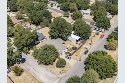 100 NW Jill Ann Drive, Burleson, TX 76028 - Photo 38