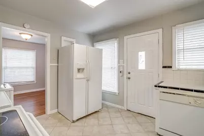 3541 S Hills Avenue, Fort Worth, TX 76109 - Photo 8
