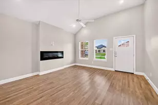 4607 Spencer St, Greenville, TX 75401 - Photo 2