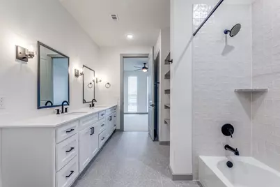 5215 Capitol Avenue #211, Dallas, TX 75206 - Photo 12