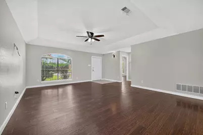 7001 Bentley Avenue, Fort Worth, TX 76137 - Photo 6