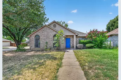 7001 Bentley Avenue, Fort Worth, TX 76137 - Photo 1