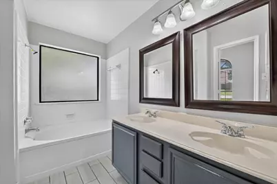 7001 Bentley Avenue, Fort Worth, TX 76137 - Photo 22