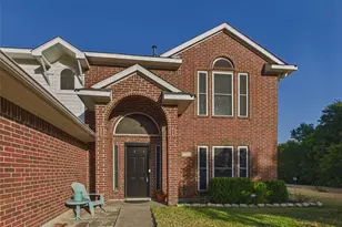 4503 Queenswood Dr, Grand Prairie, TX 75052 - Photo 4