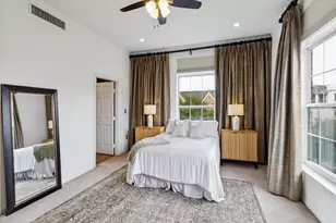 2305 Worthington St, Dallas, TX 75204 - Photo 12