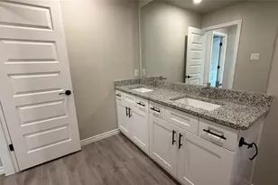 1929 Woodlawn Wy, Argyle, TX 76226 - Photo 8