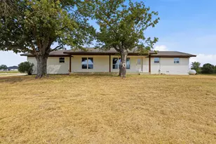 1024 Arbor Vista Dr, Azle, TX 76020 - Photo 16