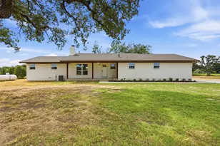 1024 Arbor Vista Dr, Azle, TX 76020 - Photo 1