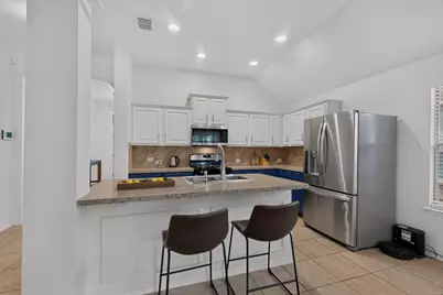 905 Lake Grove Drive, Little Elm, TX 75068 - Photo 12
