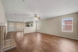 5225 Newcastle Ln, Fort Worth, TX 76135 - Photo 4