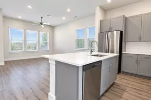 760 W Bedford Euless Rd, Hurst, TX 76053 - Photo 4