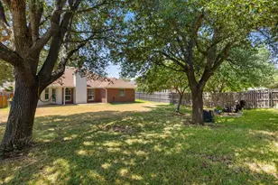 2800 Comanche Trail, Waco, TX 76712 - Photo 36