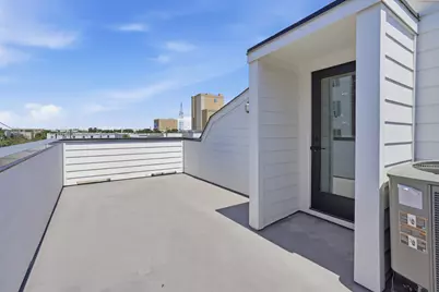 1525 Pecos #102, Dallas, TX 75204 - Photo 16