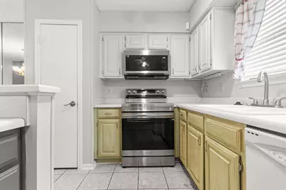 1201 Calico Lane #2024, Arlington, TX 76011 - Photo 10