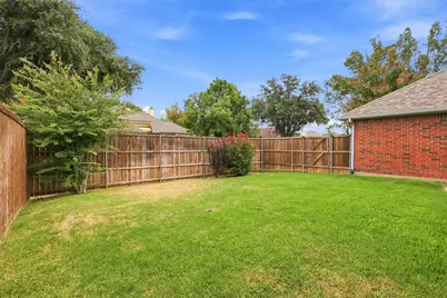 2126 Greenstone Trail, Carrollton, TX 75010 - Photo 30