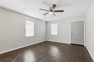 217 Joyce St, Weatherford, TX 76085 - Photo 6