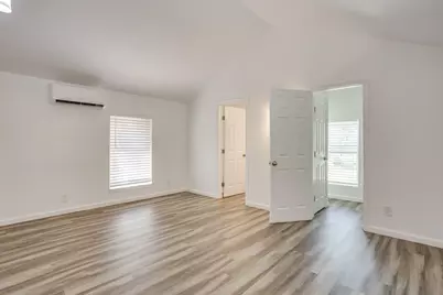 6940 Hatch Road, Fort Worth, TX 76135 - Photo 34