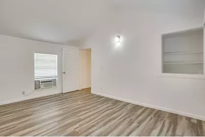 6940 Hatch Road, Fort Worth, TX 76135 - Photo 36