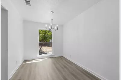913 Tamara Lane, Grand Prairie, TX 75051 - Photo 10