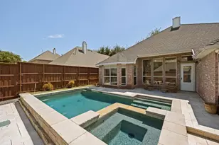 1697 Castle Rock Dr, Lewisville, TX 75077 - Photo 24