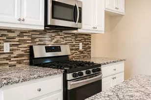 606 Seneca Blvd, McKinney, TX 75069 - Photo 8