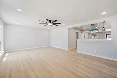 5517 Cottey Street, Fort Worth, TX 76119 - Photo 14